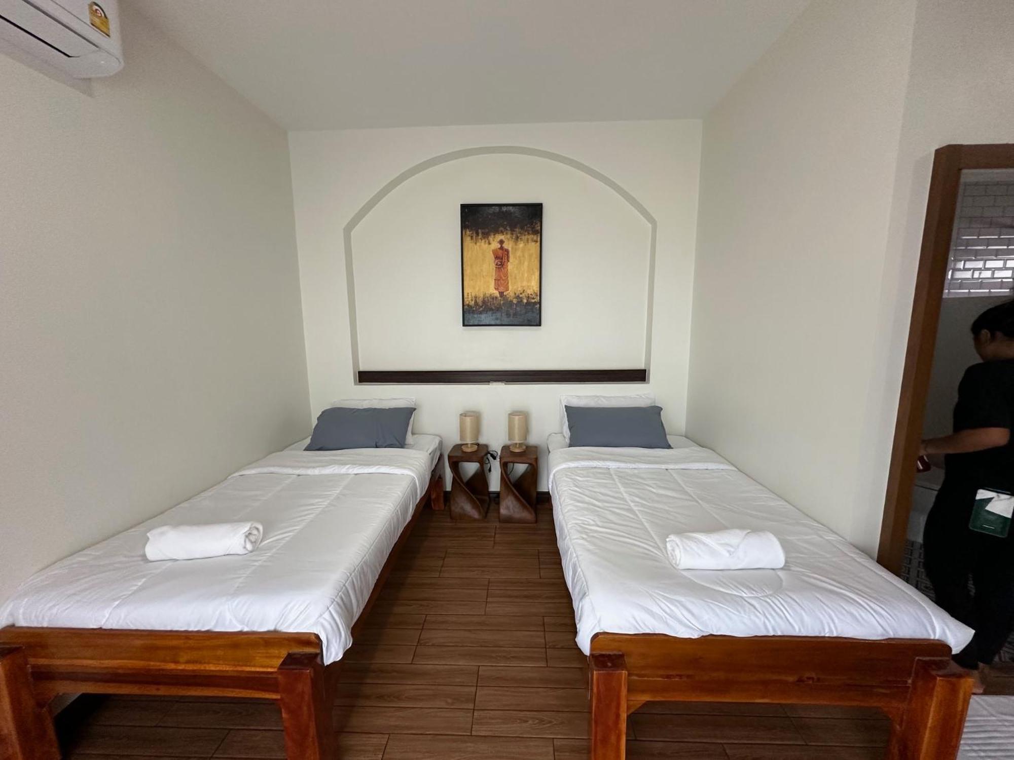 Chansi Beachresort Tha Sala Bagian luar foto