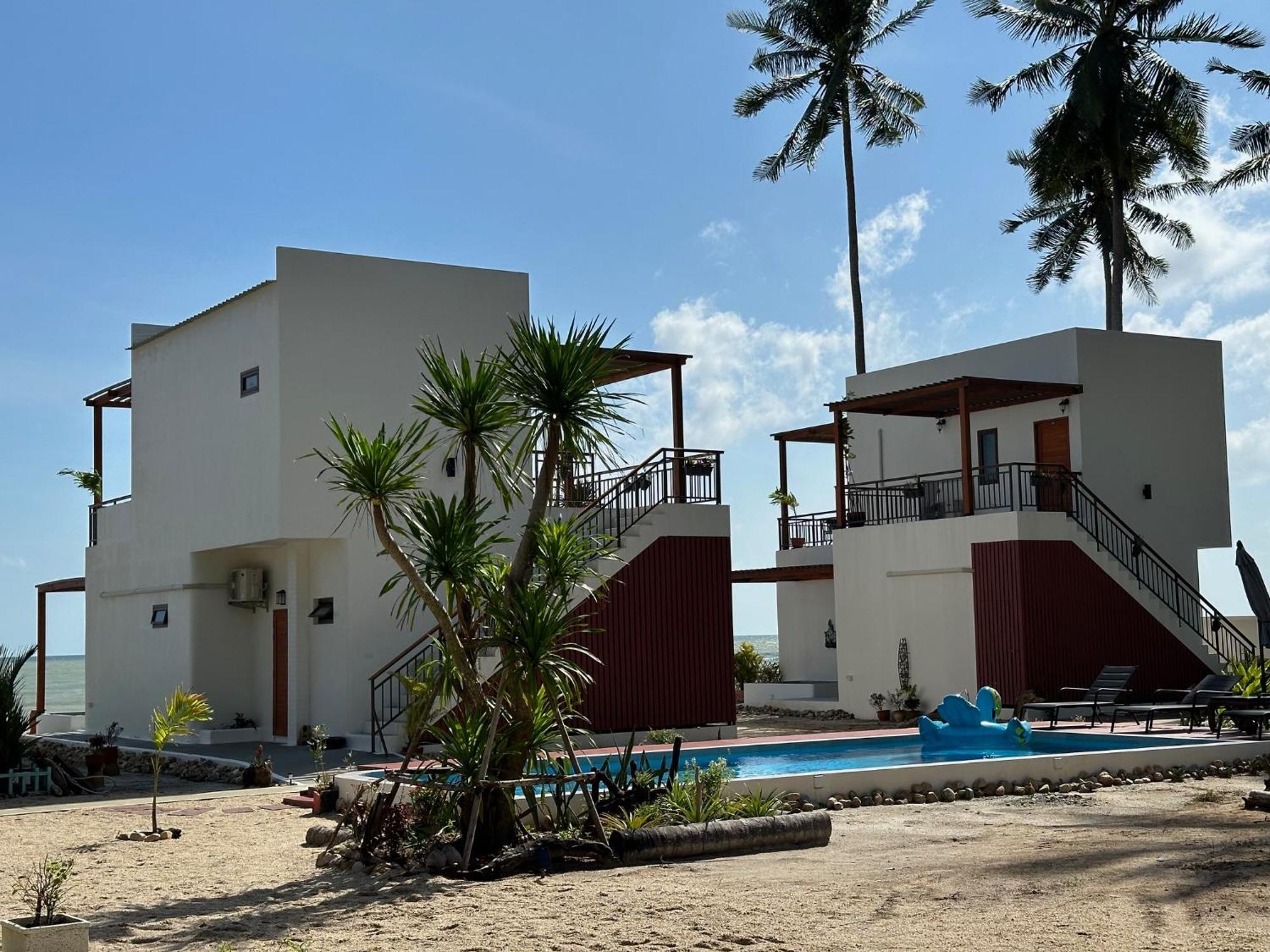 Chansi Beachresort Tha Sala Bagian luar foto