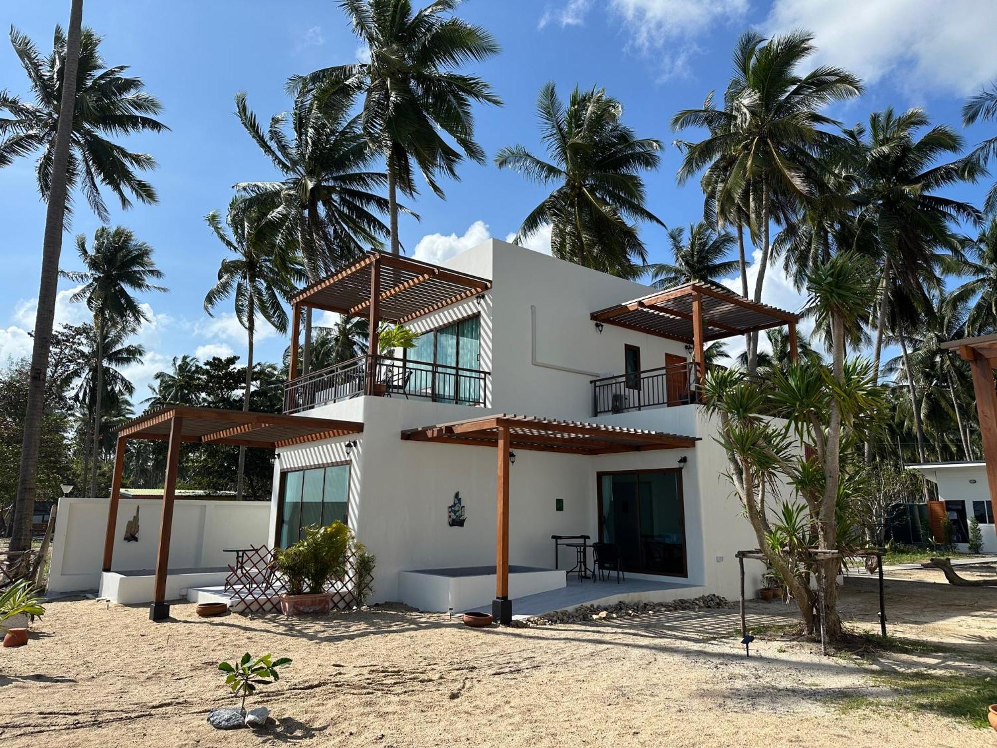 Chansi Beachresort Tha Sala Bagian luar foto